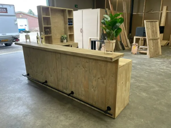 Bar Basti 13