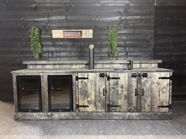 Bar Rocky 2