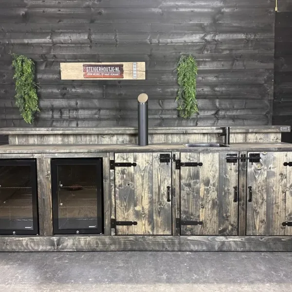 Bar Rocky 2