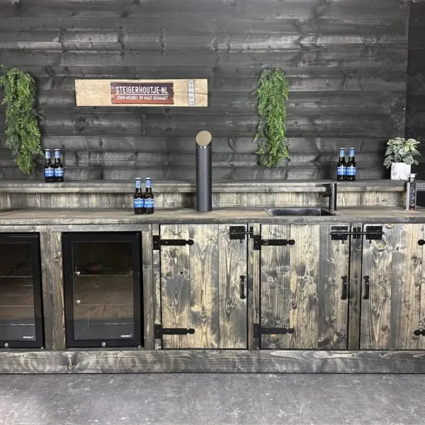 Bar Rocky 5