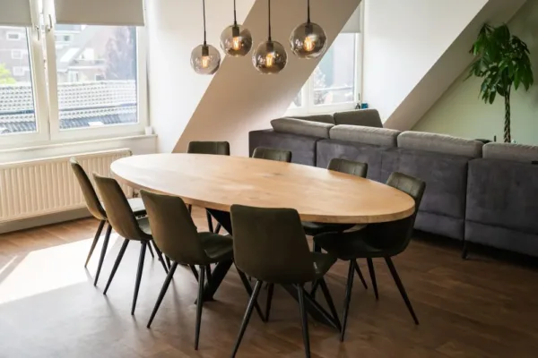 Eiken Ovale tafel 1