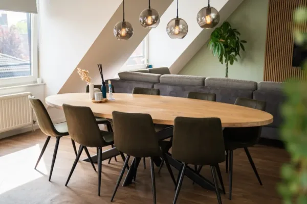 Eiken Ovale tafel 9