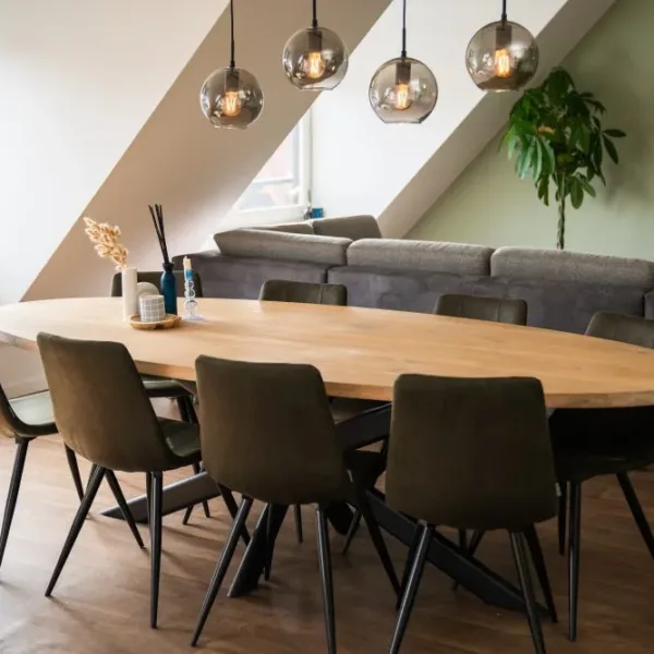 Eiken Ovale tafel 9