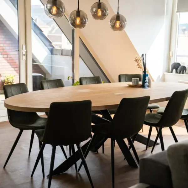 Eiken Ovale tafel 10