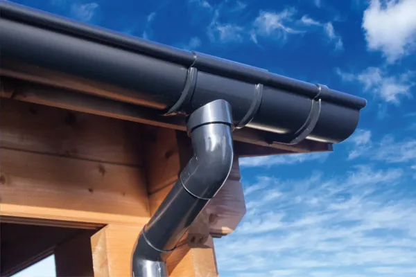 Extra uitloopset 2 zijden 100 mm mastgootset zwart 1
