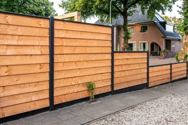 Red Class Wood Zweeds rabat gedroogd, zichtzijde fijn bezaagd 1,1/2,2 x 19,5 x 400 cm 3