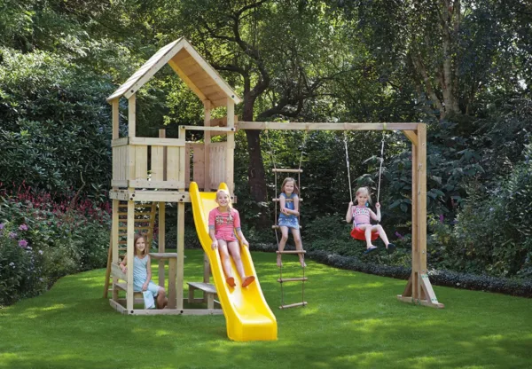 Speeltoren Robin met picknickset en zware trap 1