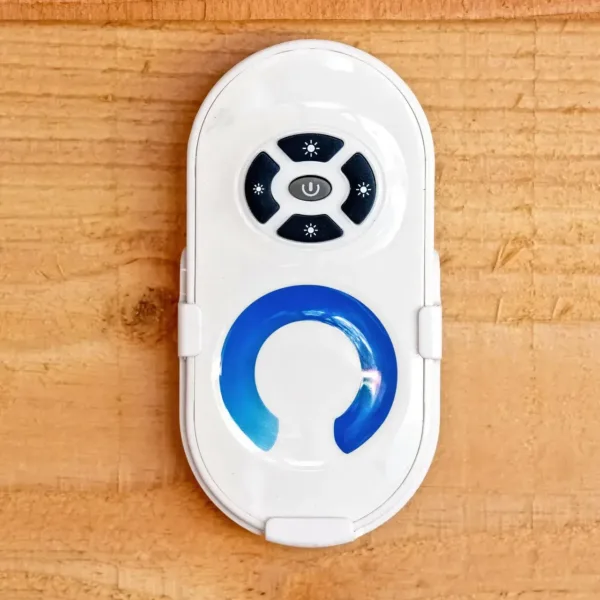 Trafo / verdeler incl. afstandbediening voor 12 spots / wandlampen 2